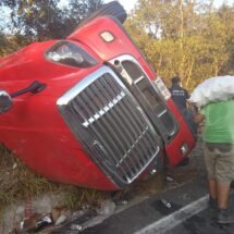 SE REPORTAN DOS LESIONADOS