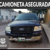 CAMIONETA CON REPORTE DE ROBO ES ASEGURADA EN ROSAMORADA