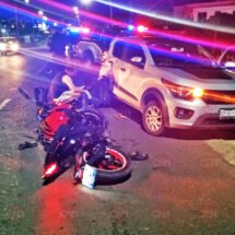 MOTOCICLISTA HERIDO EN CHOQUE CONTRA VEHÍCULO