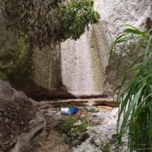 LOCALIZAN ANCIANO MUERTO EN UN BARRANCO