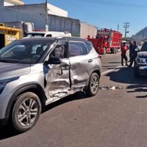 ENCONTRONAZO DE CAMIONETAS