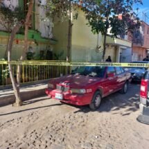 POLICÍA ESTATAL RECUPERA TAXI ABANDONADO