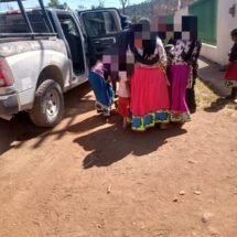 POLICÍA ESTATAL AUXILIA A MUJER EMBARAZADA