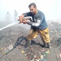 SEXTO DÍA CONTRA EL FUEGO EN EL SÓLIDO 