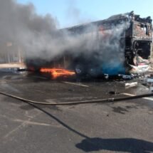 ARDE AUTOBÚS PROCEDENTE DE SINALOA