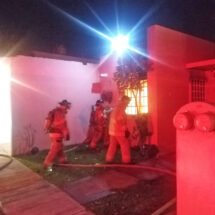 ESTANDO LA CASA SOLA SE INCENDIÓ