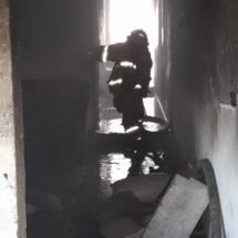 ATIENDE BOMBEROS DE NAYARIT Y POLICÍA ESTATAL INCENDIO EN CASA HABITACIÓN EN TEPIC