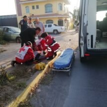 IMPACTANTE CHOQUE DE MOTOCICLISTA POR EL BULEVAR GOBERNADORES