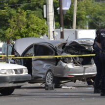 TRAGEDIA FRENTE A BOMBEROS