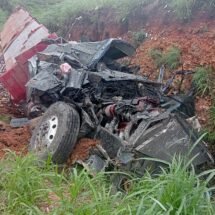 VOLCADURA POR LA AUTOPISTA JALA –COMPOSTELA